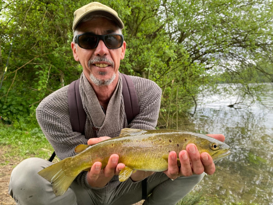 truite prise au leurre